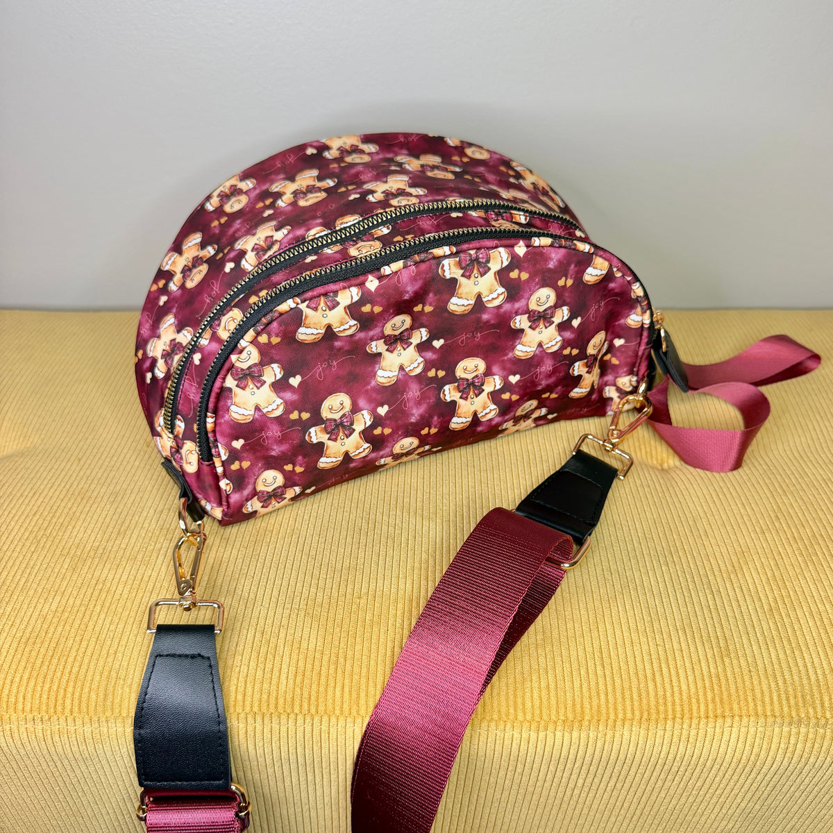 The Roni Nylon Crossbody - Christmas - Gingerbread Joy