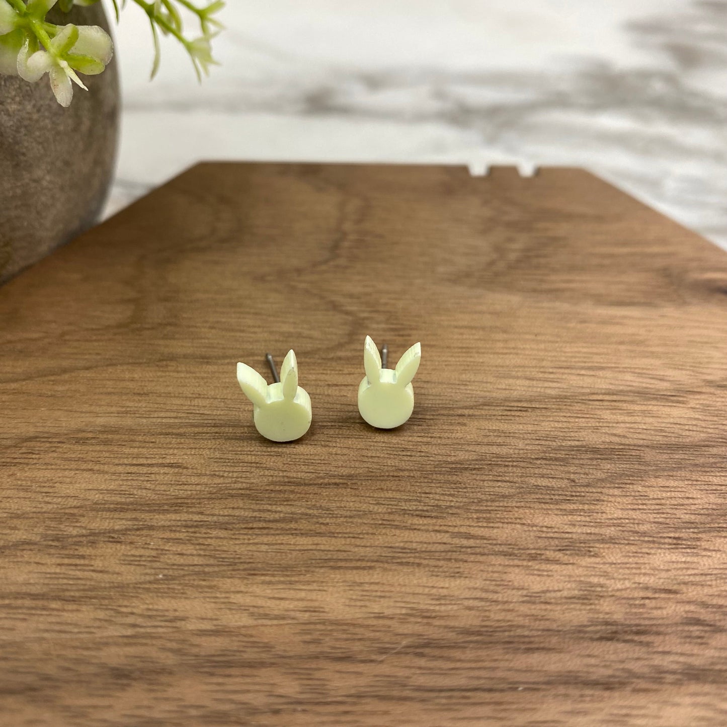 Acrylic Stud Earrings - Easter - Bunny Head - Yellow