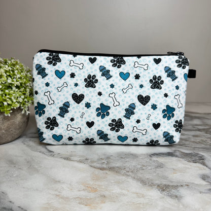 Pouch - Blue Heart Paw Dog Hydrant