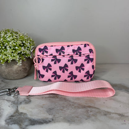 Rue - Nylon Wristlet Wallet - Pink Animal Bow