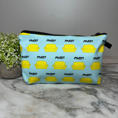Pouch - Friends, Pivot!