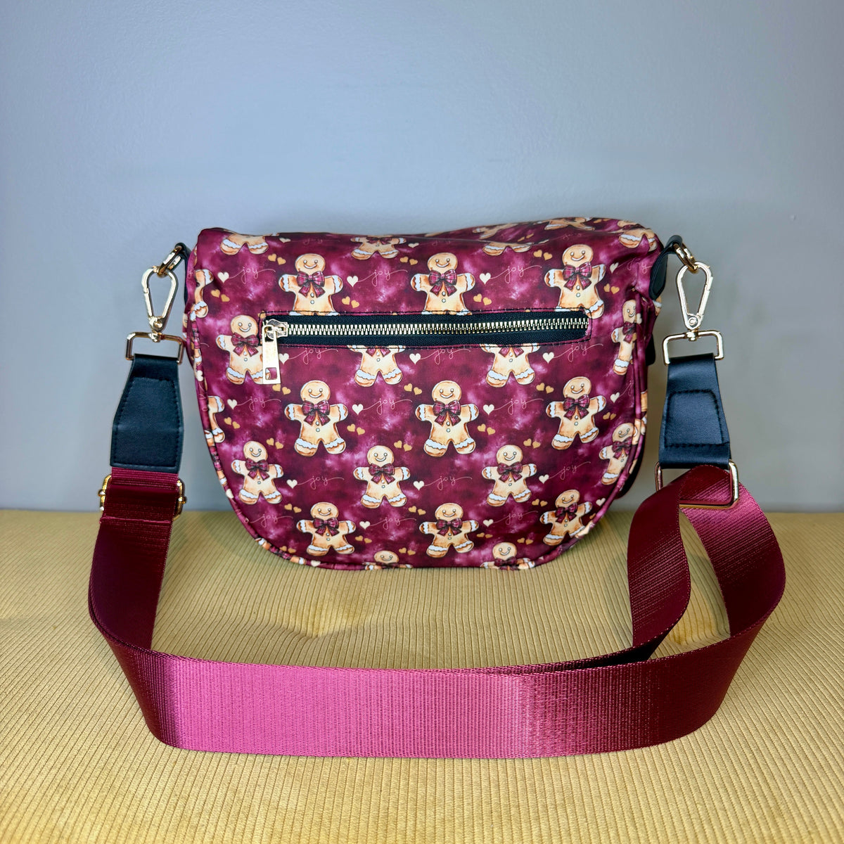 The Roni Nylon Crossbody - Christmas - Gingerbread Joy