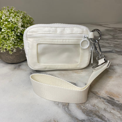 Rue - Nylon Wristlet Wallet - Solid